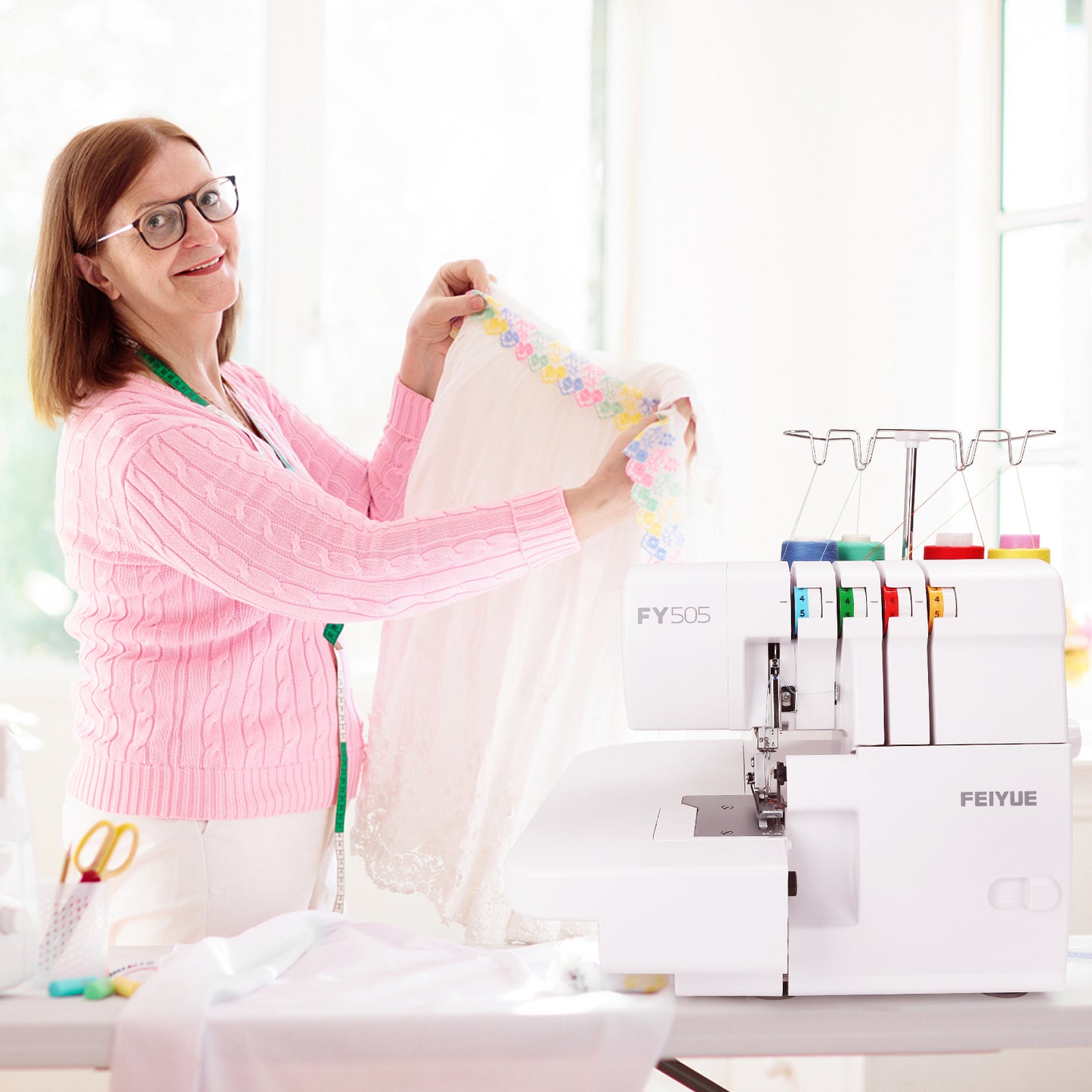 FEIYUE FY505 Serger Overlock Machine with 2/3/4 Thread Capability, Built-in Rolled Hem, Durable Heavy-Duty Metal Frame, Adjustable Differential Feed